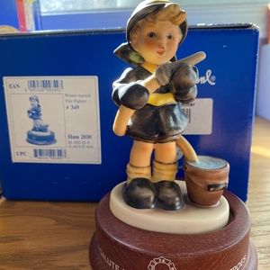 Hummel #2030 Fire Fighter